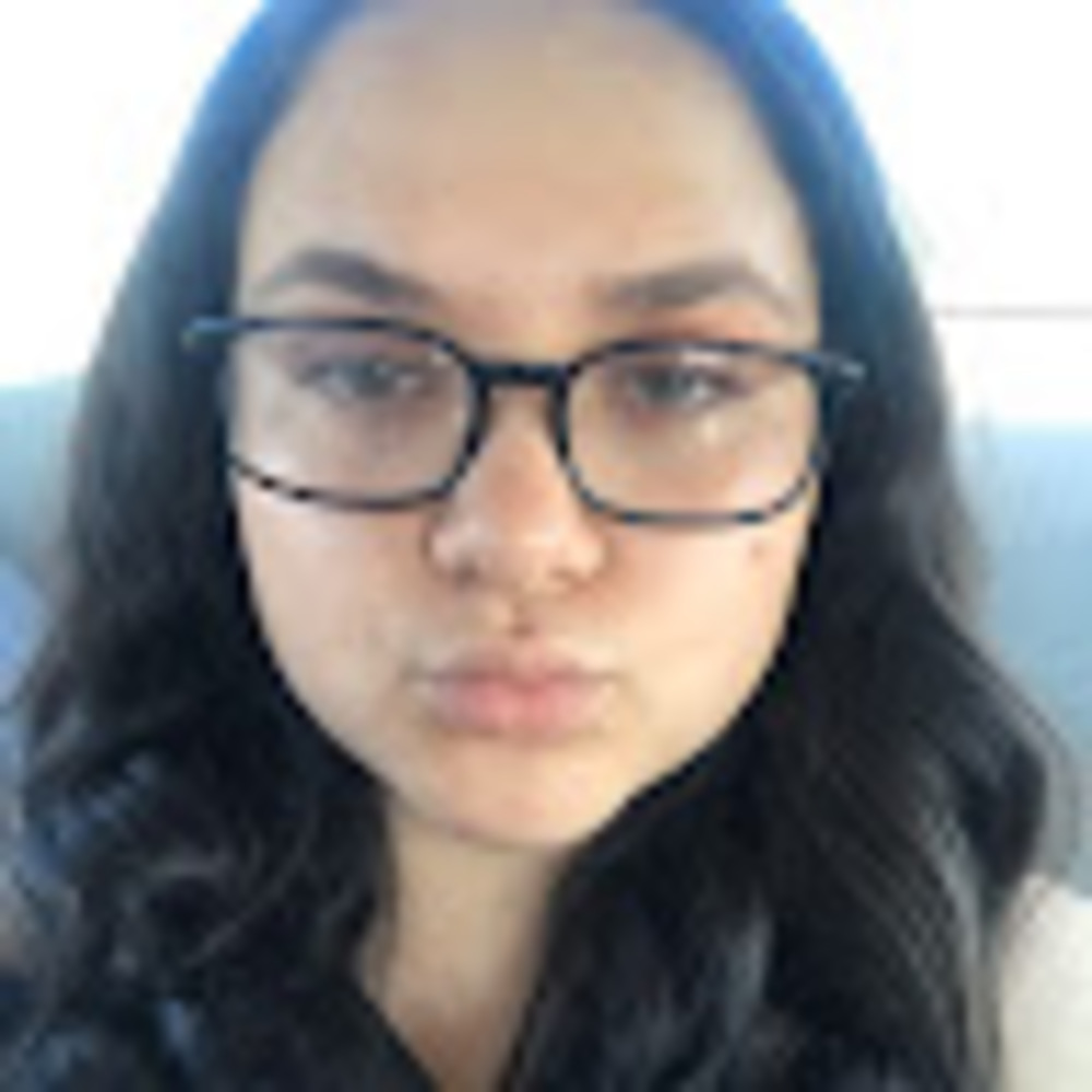 Meet your Posher, Julia